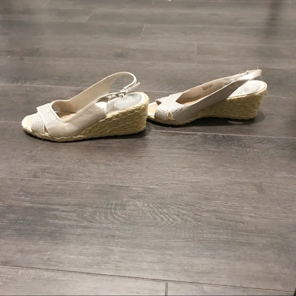 Women’s Lauren by Ralph Lauren Wedges-Size 7 - Picture 2 of 5